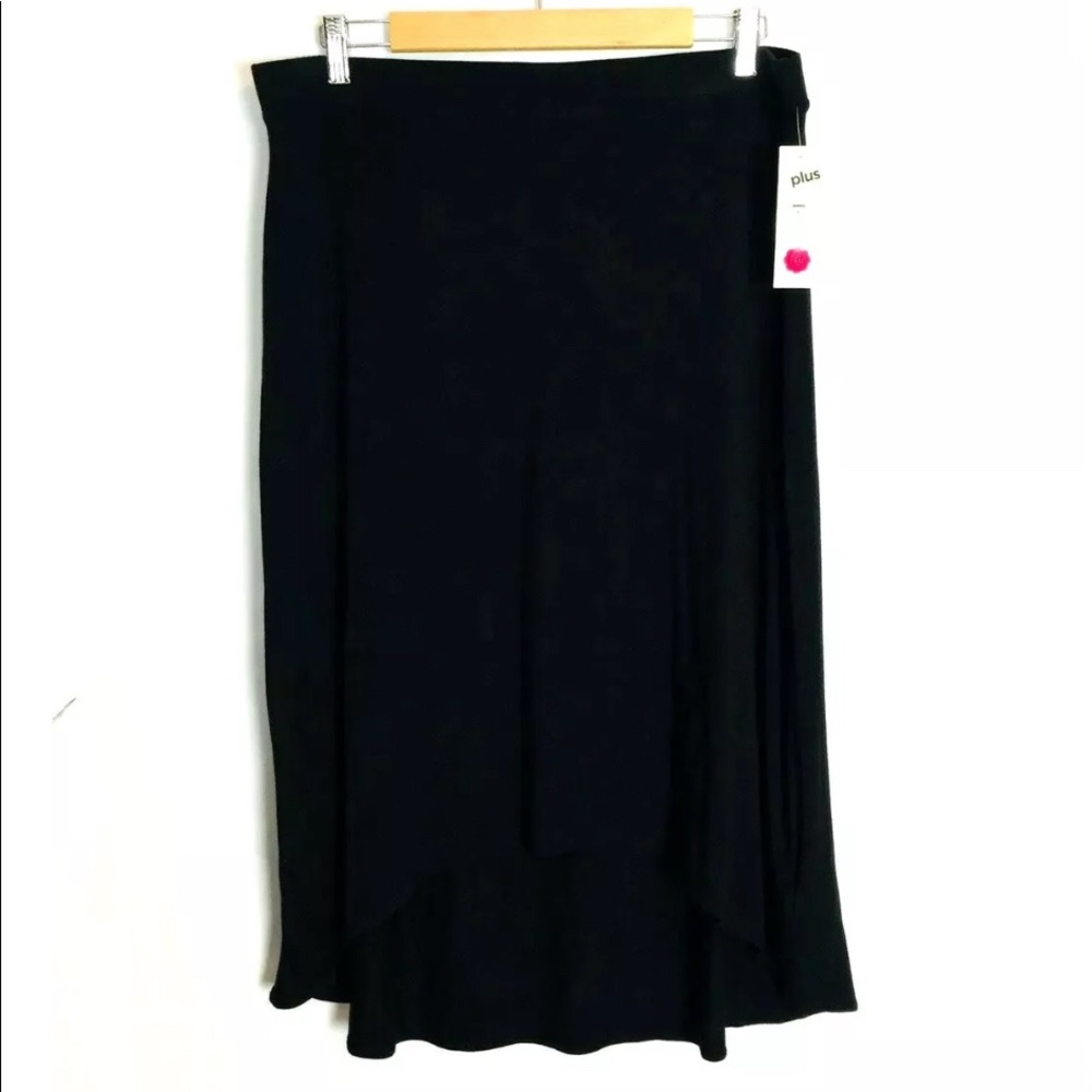 NWT SKIRT Black Plus Sz Hi Lo Stretchy Knee length